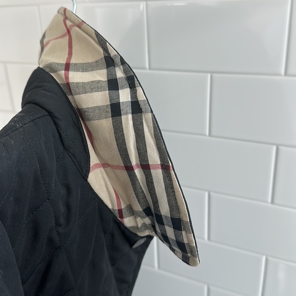 Burberry Quilted Jacket Black - Picture 11 of 11